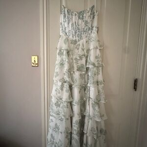 Windsor White Floral Ruffled Prom Dress